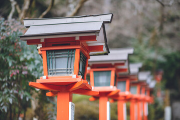 Fototapeta na wymiar 赤灯篭, 鞍馬寺, 京都