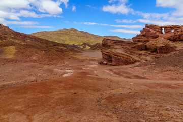 Fototapeta na wymiar Rock formation and the Arava desert valley landscape