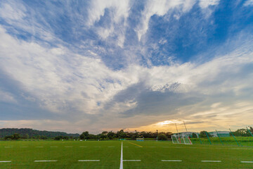 サッカー場　ラグビーグランド　ゴール　野球場　夕焼け　河川敷グランド © iwasaki