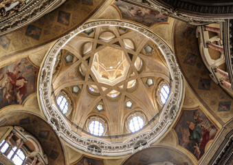 The brilliant architect Guarino Guarini in the Piedmontese Baroque style built the Church of San Lorenzo in 1666-1680. Many innovations of this church have entered the world architecture.   