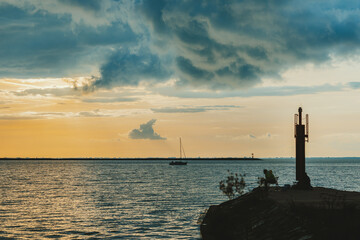 Fototapeta premium sunset in the port