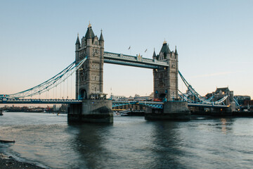 Fototapeta na wymiar Ponte Tower Bridge