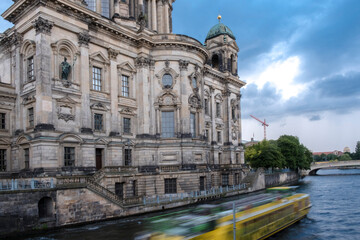 Fototapeta na wymiar Berlin Cathedral or Dom, Germany