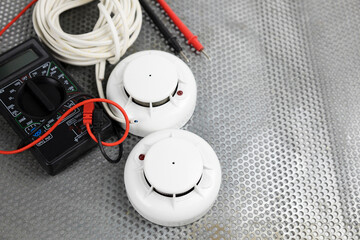 Installation of a new fire alarm system, smart home.