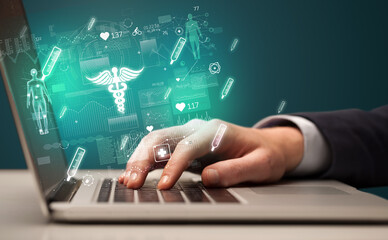 hand browsing on the internet for medical issues