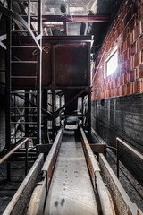 Den Faden weiterspinnen - Lost Place