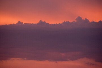 Cielo rosado luego de la tormenta.