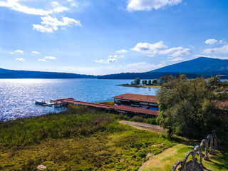 Naklejka premium Lago en Morelia Zirahuen, Mexico, aerial view from drone
