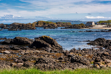 Fototapeta na wymiar View of the Atlantic coast in the Northern Ireland during the summer