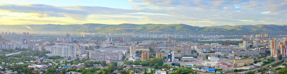 Obraz premium Dawn over the big city