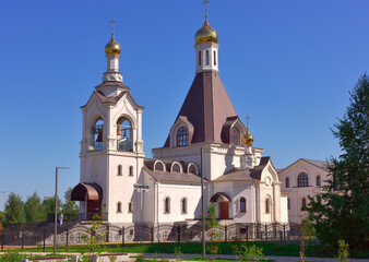Fototapeta na wymiar Resurrection Orthodox Church with bell tower
