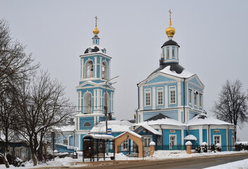 Obraz premium Resurrection (Peter and Paul) Church of 19th century, Resurrection Compound of Trinity-Sergius Lavra in winter, Sergiev Posad, Moscow Region, Russia