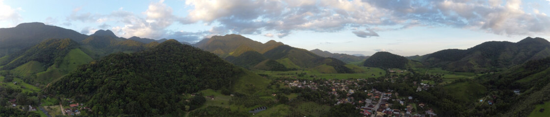 Obraz premium Paisagem de Aldeia Velha - Rio de Janeiro - BRASIL