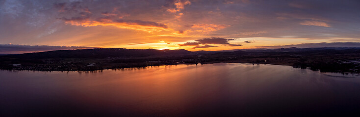 Sonnenuntergang über dem Bodensee