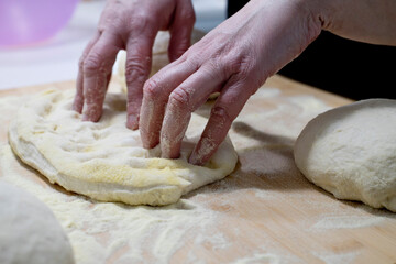 homemade pizza processing