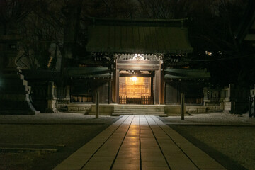 夜の神社