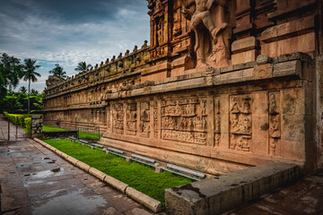 Naklejka premium Tanjore Big Temple or Brihadeshwara Temple was built by King Raja Raja Cholan in Thanjavur, Tamil Nadu. It is the very oldest & tallest temple in India. This temple listed in UNESCO's Heritage Sites