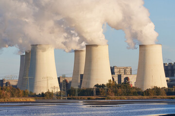 Kraftwerk Jänschwalde in Brandenburg  © Karin Jähne