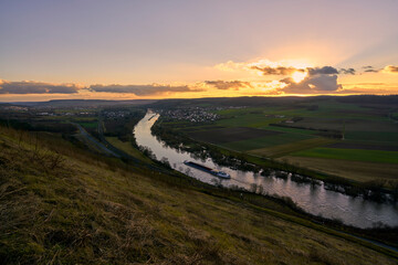 Das Maintal bei Himmelstadt am Main am Abend, Landkreis Main-Spessart, Unterfranken, Bayern, Deutschland
