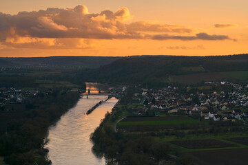 Das Maintal bei Himmelstadt am Main am Abend, Landkreis Main-Spessart, Unterfranken, Bayern, Deutschland