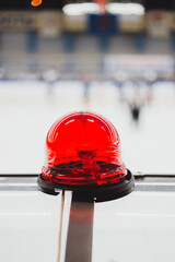 Red lamp signal to the beginning of the game, the end of the game - notification of pauses or...