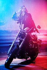 Plakat gorgeous model posing on bike