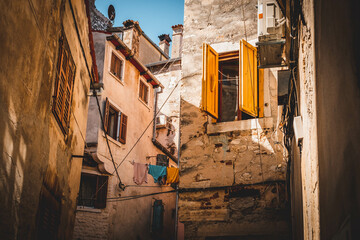 narrow street in Croatia