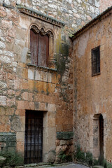Fototapeta na wymiar Streets and houses of the town of Ayllón Spain