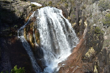 naturaleza salvaje,montañas y mar