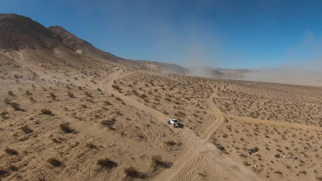 Offroad Car Racing in the desert