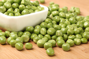 Fresh peas 