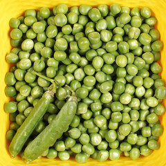 Fresh peas 