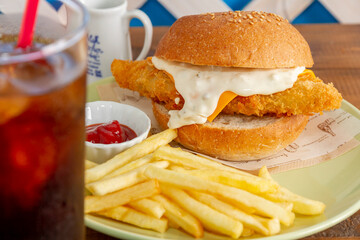 フィッシュバーガーセット