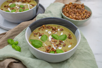 organic healthy lentil spinach soup