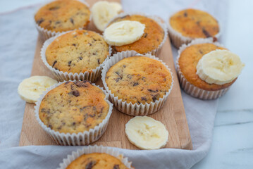 banana chocolate muffins