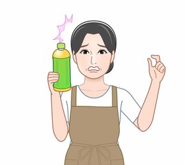 ペットボトルのお茶をもつ女性