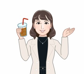 コーヒーを持って歩く女性