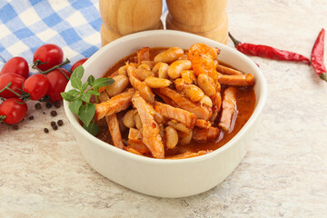 Roasted pork with white beans