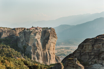 Fototapeta na wymiar Beautiful panoramic view in the mountains. Monasteries in meteora, Greece