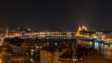 Fototapeta na wymiar Nightscape of Budapest with Hungarian Parliament Building in Hungary Europe