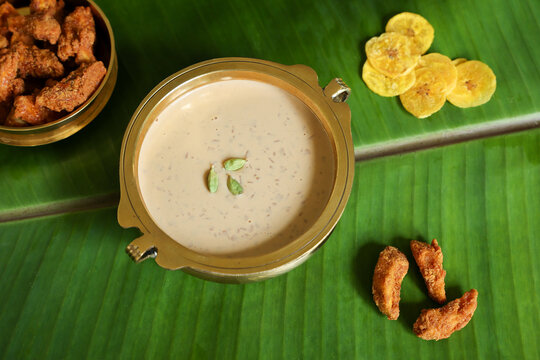 Onam sadhya sweet palada payasam or semiya dal kheer dessert Kerala, South India. Indian mithai Delicious festival sweet dish for Onam, Vishu, Deepawali, sweet food made of condensed milk