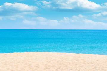 Fototapeta na wymiar Summer beach with blue sky background.