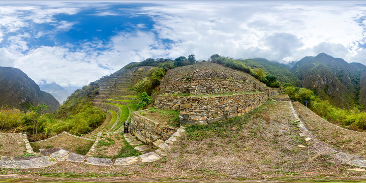 The Lost City of Choquequirao PER&Uacute;