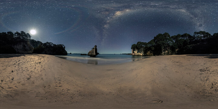 Milky way over Mares Leg Cove, Hahei
