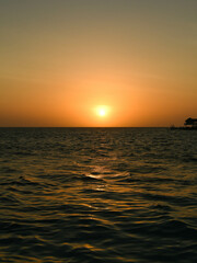 Obraz premium Coucher de soleil sur la mer des Caraïbes en colombie