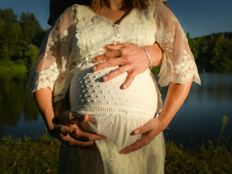 Shooting photo femme enceinte pour grossesse avec son mari