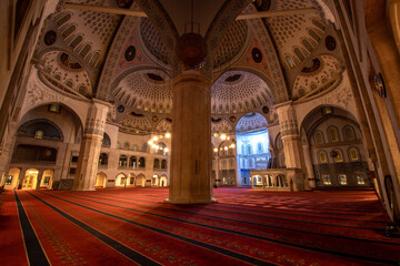 Fototapeta na wymiar Interior of the Kocatepe Mosque in Ankara, Turkey
