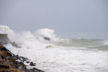 Powerful winter storm Malik makes massive waves on the ocean
