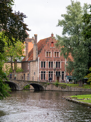 Fototapeta na wymiar Bruges, romantic canal scene