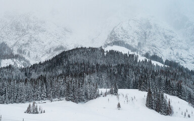 Obraz premium snow covered mountains